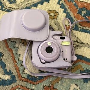 Instax mini 11 in Lavender with Carrying Case